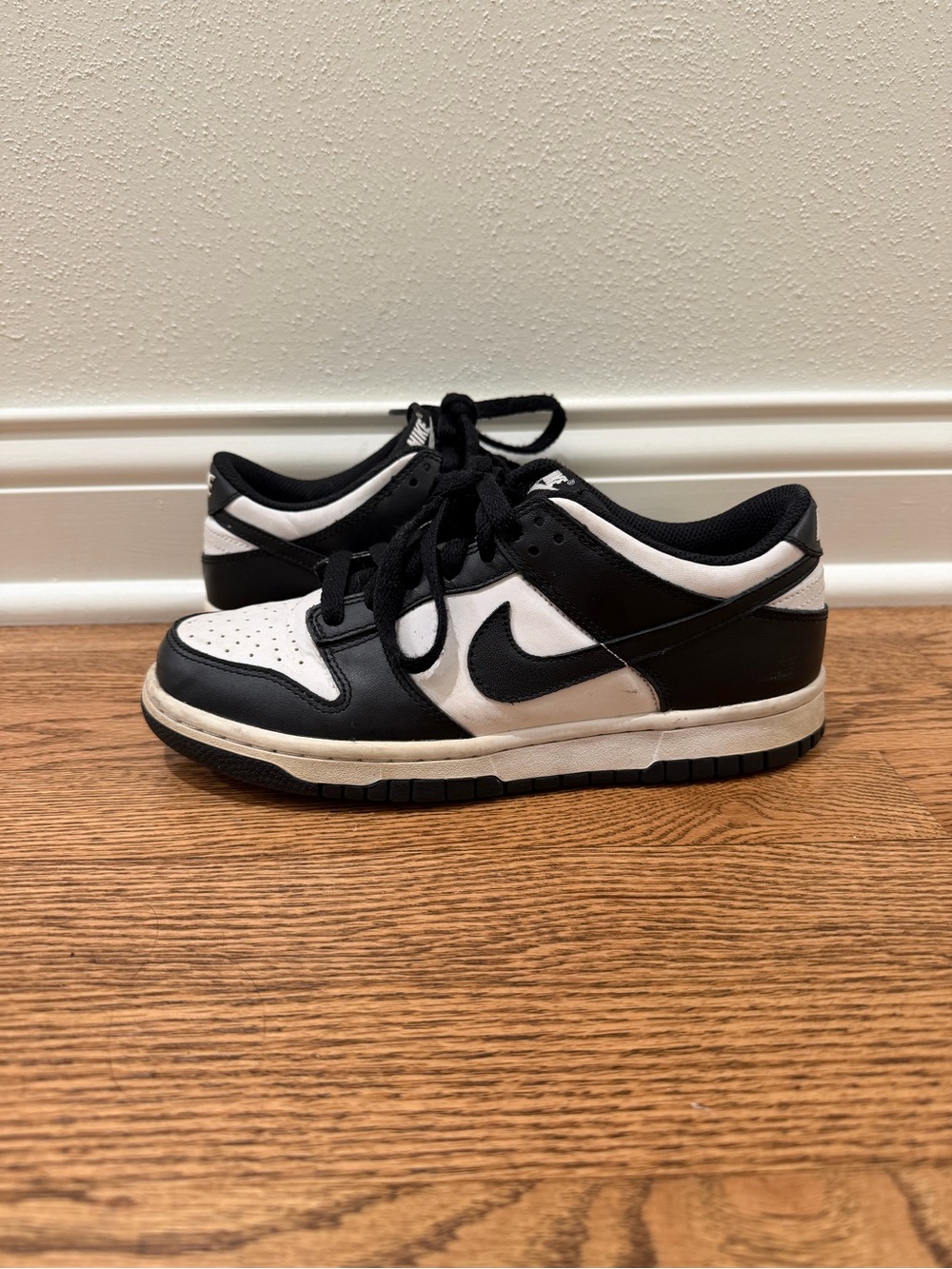 Nike Dunks Panda Black and White Low-Top Sneakers